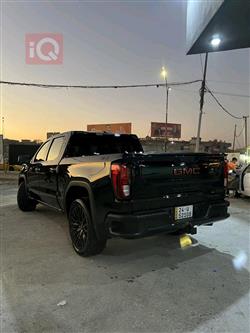 GMC Sierra